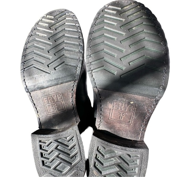 Frye Black Veronica Back Zip Boot Size 7.5 - Picture 10 of 16